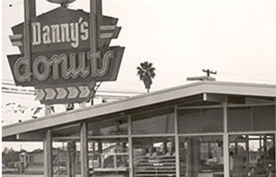 Danny’s Donuts in Lakewood, CA 1953